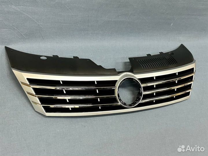 Решетка радиатора Volkswagen Passat CC
