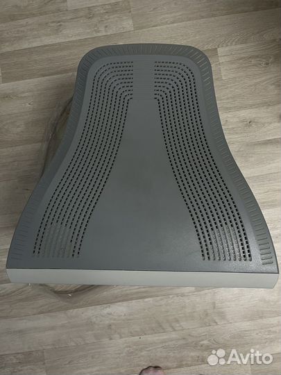 Монитор LG Flatron F700B