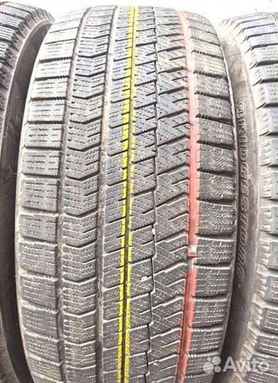Bridgestone Blizzak Revo GZ 225/60 R17 99S