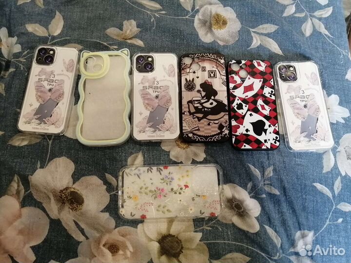 Чехлы на iPhone и другие телефоны (38шт)