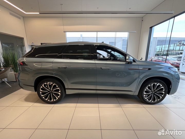 JAECOO J8 2.0 AMT, 2024