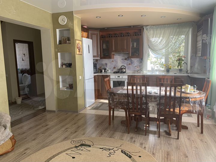 Коттедж 147,7 м² на участке 8 сот.