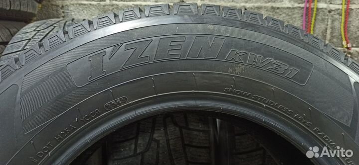 Kumho I'Zen KW31 235/65 R17 108R
