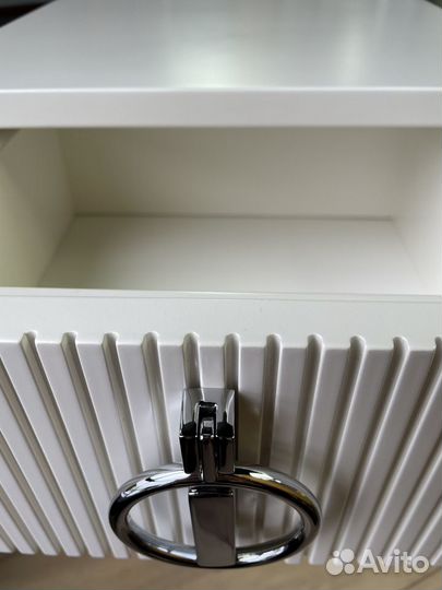 Тумба прикроватная