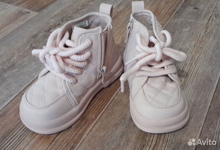 Ботинки демисезонные для девочки 23 размер