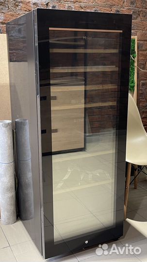 Винный холодильник шкаф haier