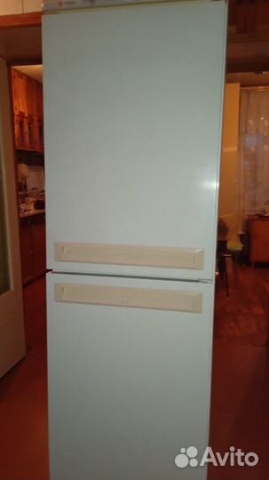 Холодильник на запчасти стинол