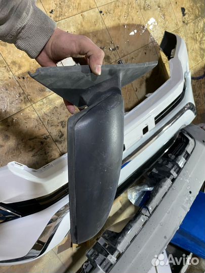 Зеркало priora 2 правое