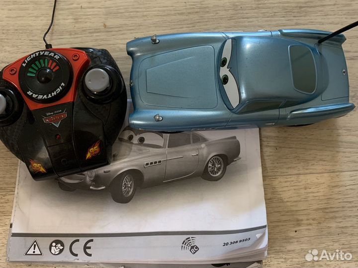 Машинка с дистанционным управлением