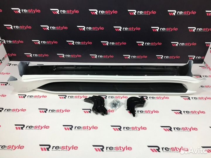 Подножки Lexus LX570 с16г Белые