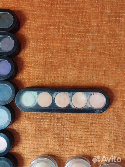 Жирный скульптор для макияжа, для пробоем на коже