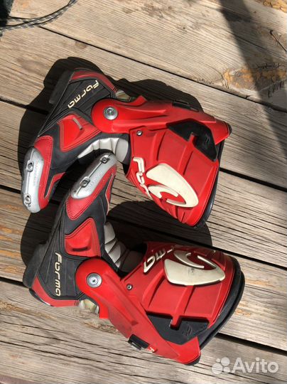 Мотоботы forma