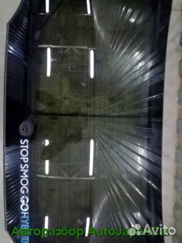 Toyota RAV4 (XA50) стекло двери багажника