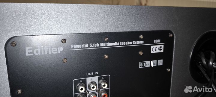 Сабвуфер и колонки edifier