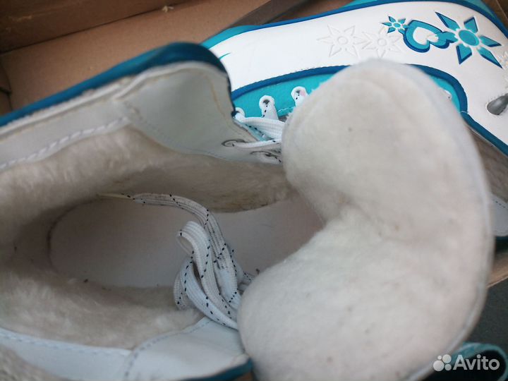 Коньки фигурные