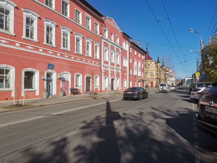 Сдам в аренду помещение в центре города S- 213 м²