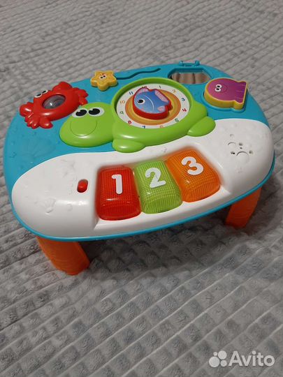 Развивающий музыкальный столик