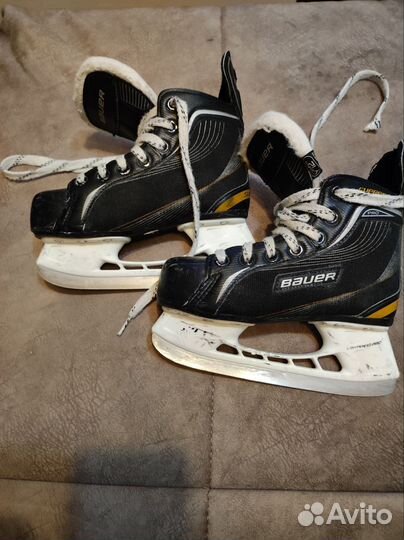 Коньки хоккейные bauer