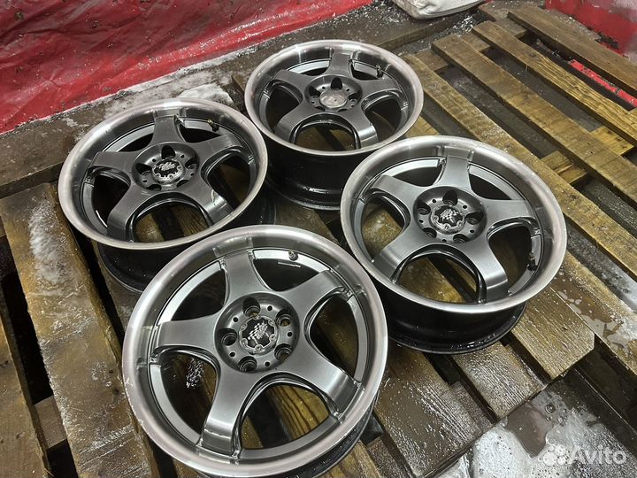 Комплект литых дисков 5х100