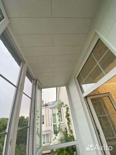 Остекление балконов лоджий и отделка