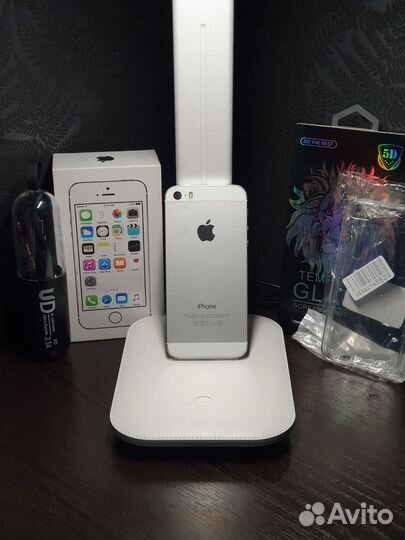 Телефон iPhone 5s