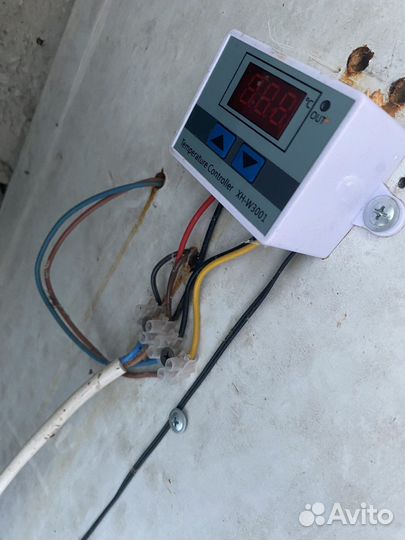 Продам инкубатор