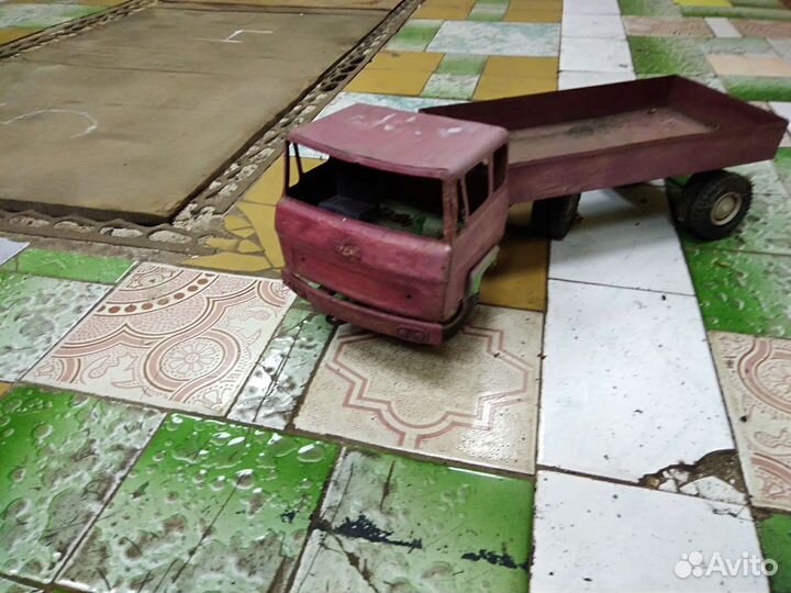 Игрушки из СССР машинки