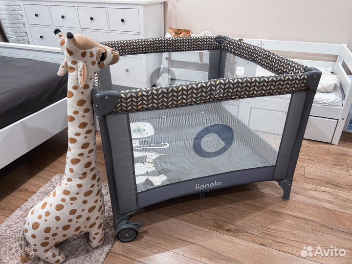 Манеж детский lionelo + мячики для сухого бассейна