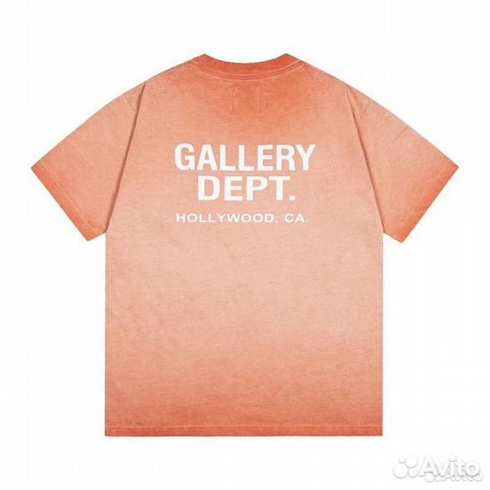 Футболка Gallery Dept