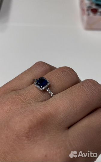 Серебряное кольцо pandora 18