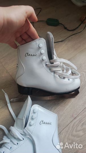 Коньки фигурные