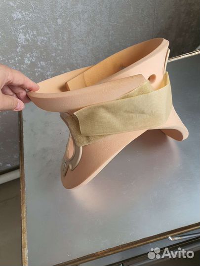 Воротник ортопедический