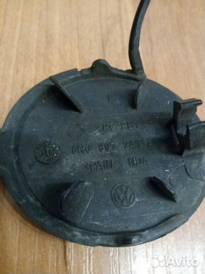 Заглушка бампера передняя Volkswagen Polo хетчбек