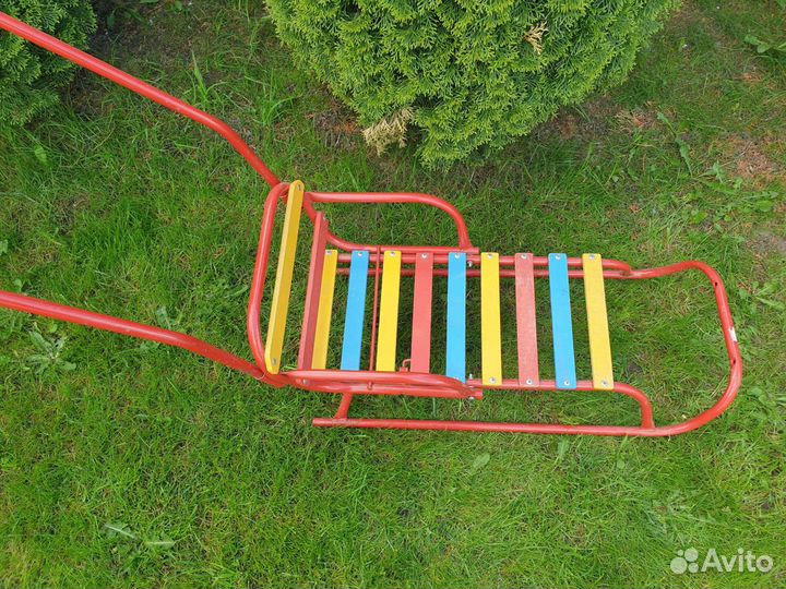 Санки детские и ледянка Тачки