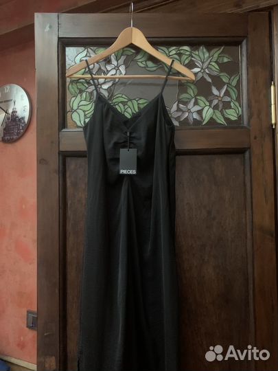 Платье новое S