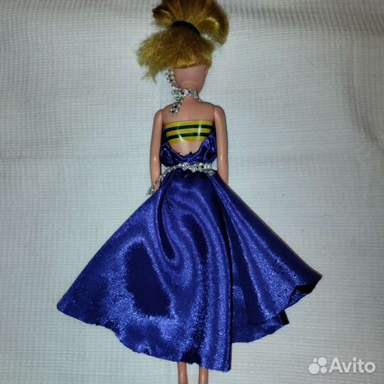Праздничный наряд для Барби