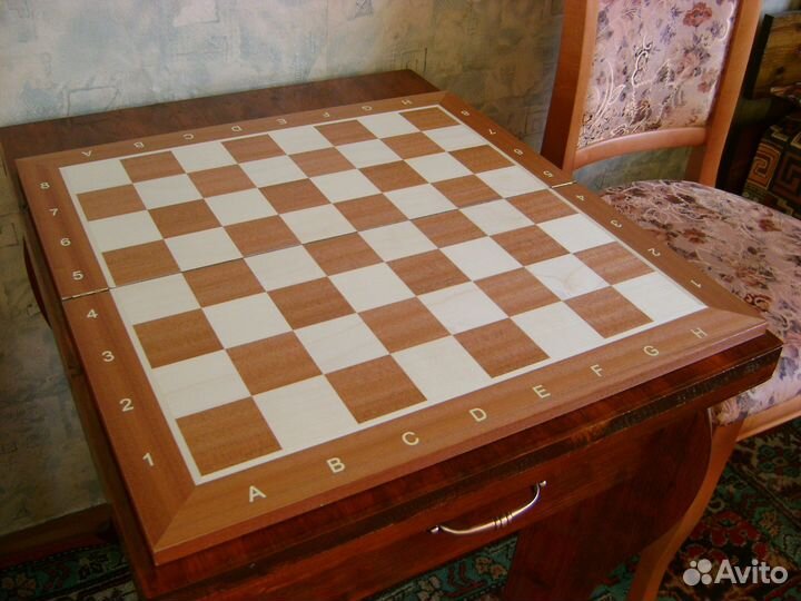 Шахматная доска Турнирная Красное дерево Шахматы