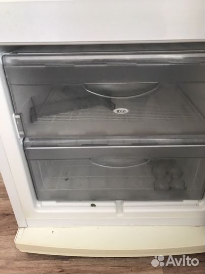 Холодильник атлант бу