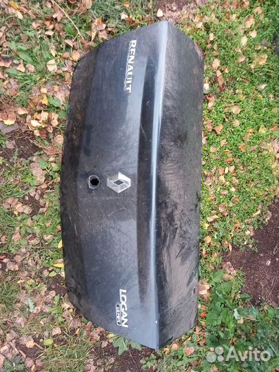 Крышка багажника на renault logan