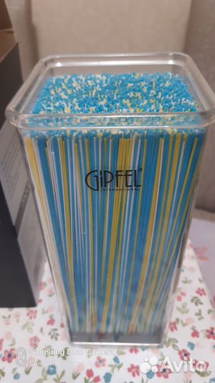 Подставка под ножи