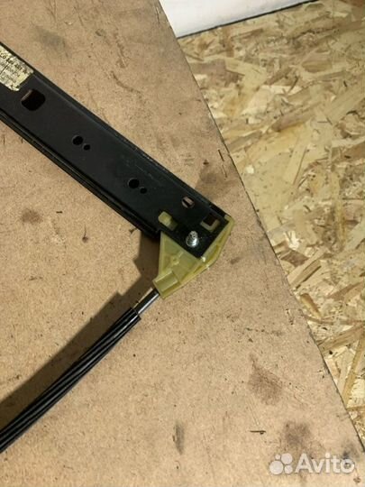 Стеклоподъемный механизм задний левый Audi Q7 4L