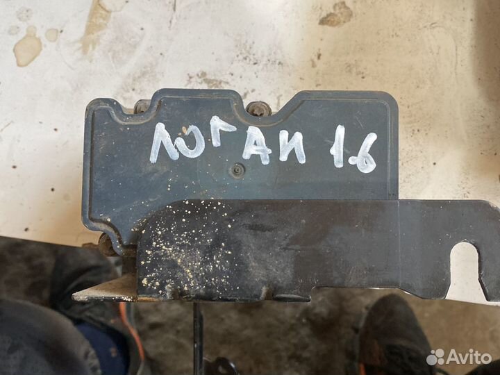 Блок abs Renault Logan 2