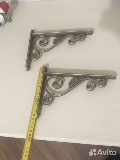 Кронштейны для полок