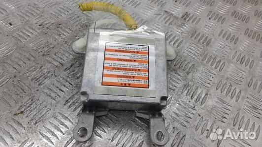 Блок управления airbag subaru tribeca B9 (83F06OQ0
