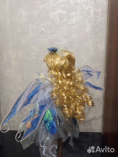 Кукла фарфоровая коллекционная