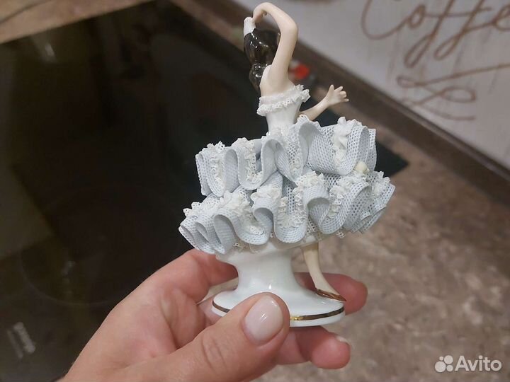 Статуэтка фарфор германия