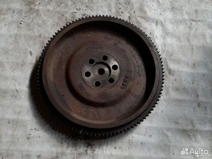 Маховик Hyundai Elantra 1995-2000