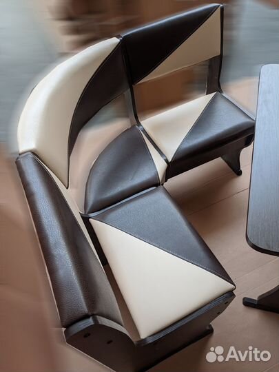 Кухонный уголок новый