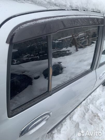 Боковое заднее стекло Hyundai Getz