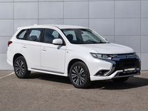 Mitsubishi Outlander 2.0 CVT, 2022, 54 км, с пробегом, цена 3 099 000 руб.